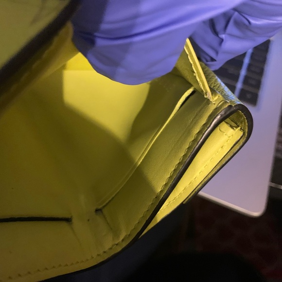 Louis Vuitton Lime Green Taigarama bifold‎ - Picture 13 of 13